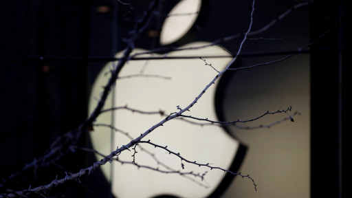 Apple съди OpenAI за кражба на търговски тайни
