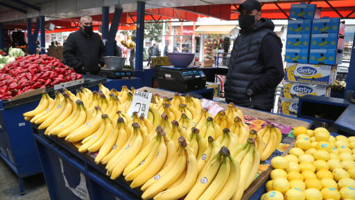 Защо да внимаваме с бананите, чиито номер на лепенката започва с 8?