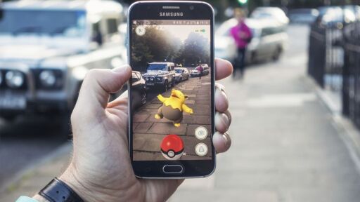 10 години Pokémon Go и милионите все още се опитват да ги хванат всичките