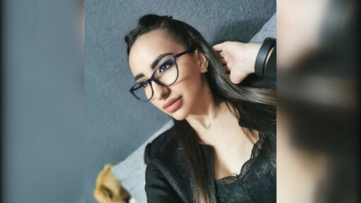Бившата полицайка Симона Радева, осъдена за укриването на Георги Семерджиев, поиска възобновяването на делото ѝ