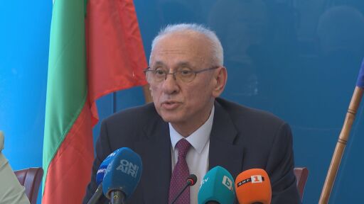 Силви Кирилов: Лъжа е, че строим златна детска болница за 1 млрд. лв.