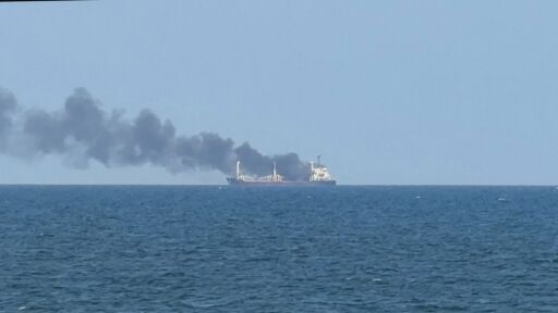 Русия заяви, че е ударила украински товарен кораб и танкер, намиращи се в Черно море и едно от пристанищата на Украйна