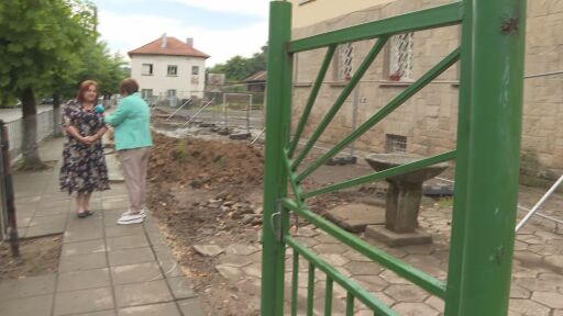 Дом за деца в Роман търси спешно дарители за нова ограда