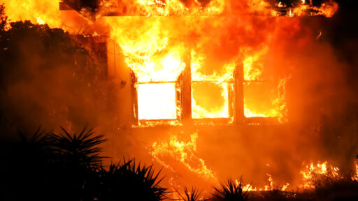 42-годишна жена е загинала при пожар в София