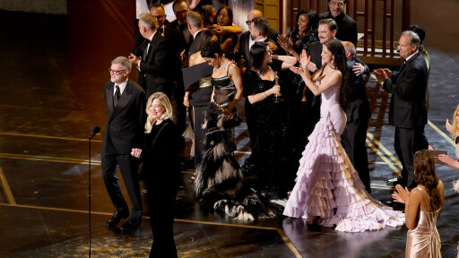 Снимка Оскарите през 2026 г.: Победители и водещи критикуват насилието с оръжие, Тръмп и войните