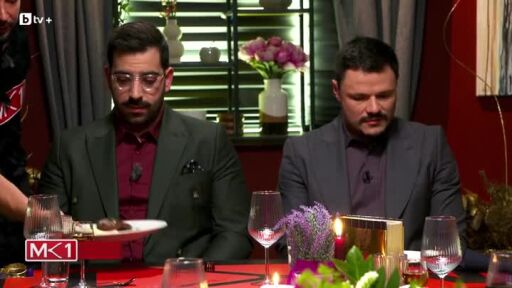 Гостите вече пристигат, а Александър и Анелия дори не са започнали месото