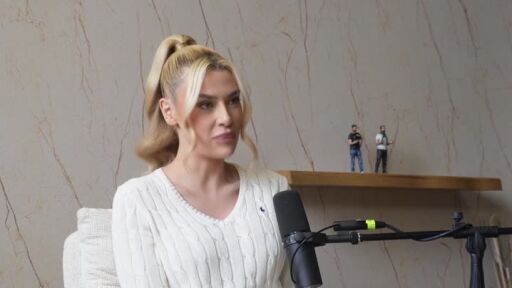 "Надкаст": Анастасия: След стриптийз танца аз вече знаех, че няма какво да направя