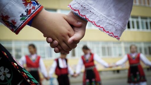 Обичаи за плодородие и предпазване от градушка на Светла сряда