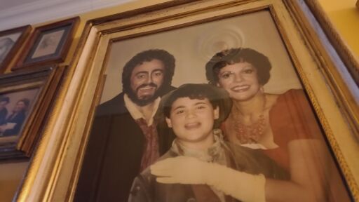 При Миланската „Скала“ в Виторио Григоло: Италианският тенор, покорил с пеенето и сърцето на Павароти