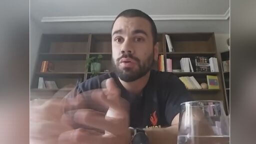 Безграничната сила на човешкия дух: Мъж пребори седем вида рак и стана лекар, за да помага