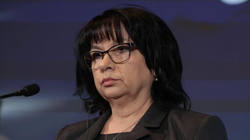 Петкова за дефицита в бюджета: Три години не усвоихме парите по ПВУ, сега са заложени като капиталови разходи