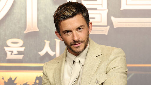 Списание „Пийпъл“ обяви кой е най-сексапилният мъж на 2025 г. (СНИМКИ и ВИДЕО)