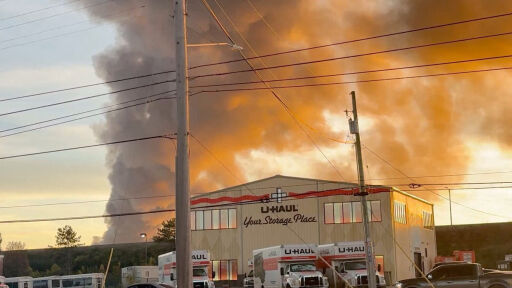 Самолет се разби близо до летище в САЩ, има загинали