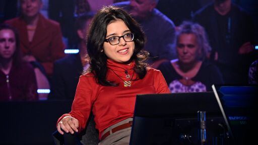 Бъдещ актьор, автор на рецензии и политик от Френската гимназия покоряват със знания, настроение и бърза мисъл „Златната лига“ на „Стани богат“ в събота от 20:00 ч. по bTV