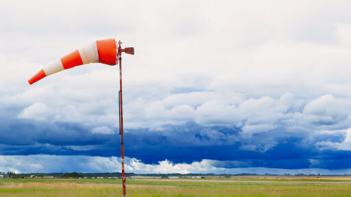 Времето на 4 януари: Силни ветрове, температурите се повишават