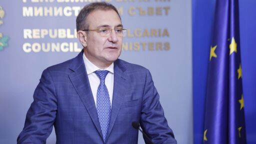 След потопа: Пострадали семейства ще получат до 7 500 лева