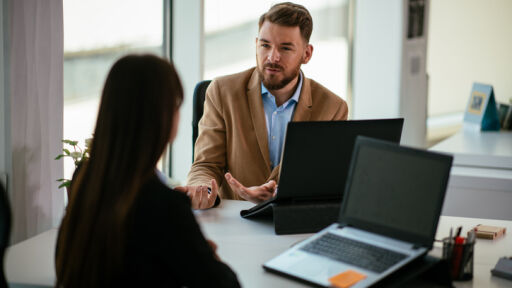 Кои са 4-те най-важни професионални контакта за развитие на работното място?