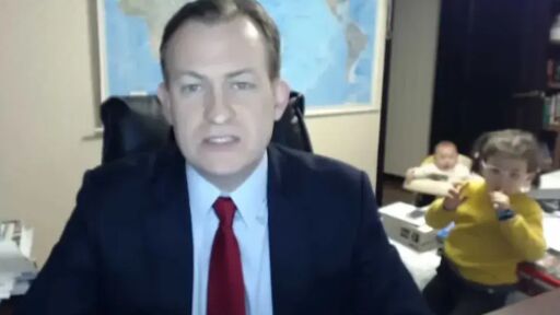 Колко пари спечелиха „таткото от BBC“ и семейството му от комичното интервю от 2017 г., което стана вайръл
