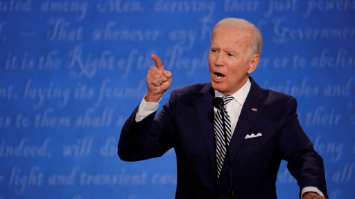 Джо Байдън обвини Доналд Тръмп, че разрушава не само Белия дом, но и САЩ