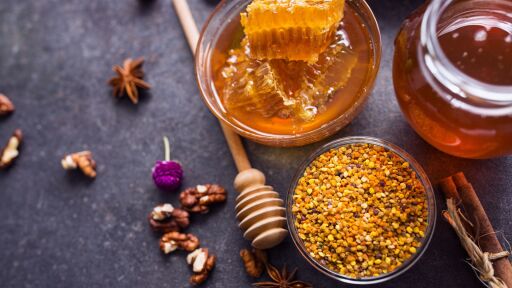 Снимка Как медът помага при вируси и грип