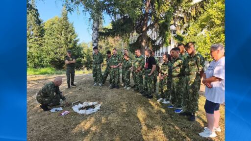 Военна подготовка в училище: На какво се учат децата?