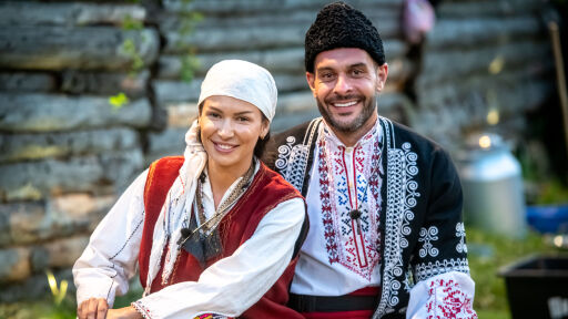 Кристиан Генчев и Елеонора Кабакчиева (годеници)