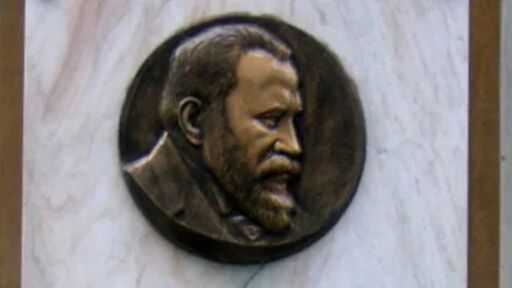 На 712 метра над езерото Комо: Как този хотел е свързан с Пенчо Славейков