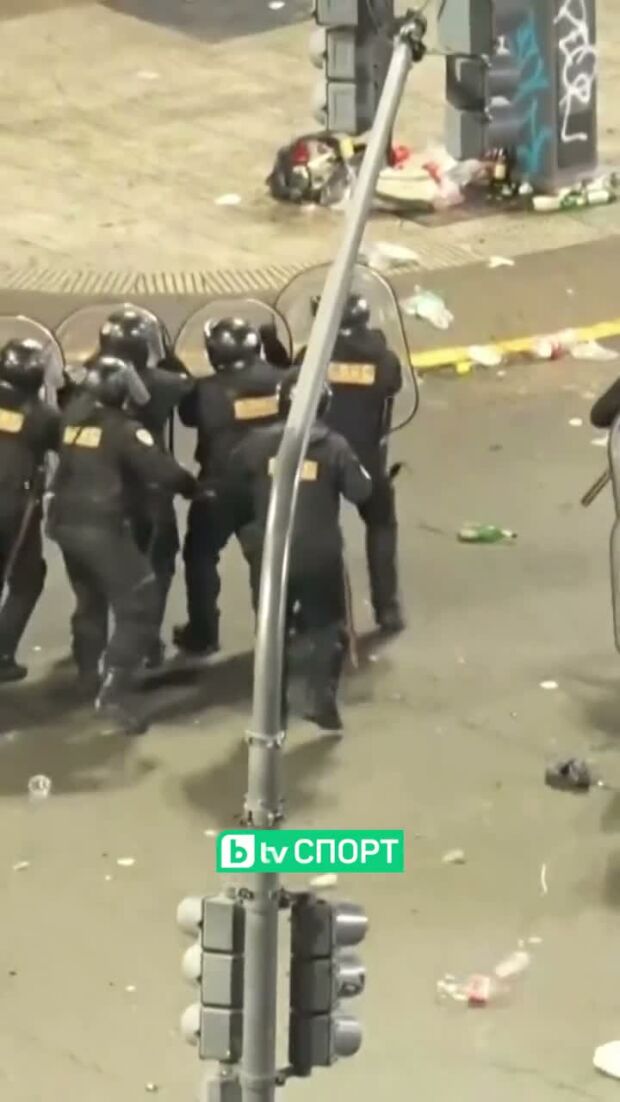 Насилие в центъра на Буенос Айрес след загубата на Аржентина на световното първенство.