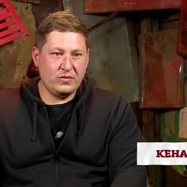 Кенан се впечатлява от трудолюбието на Еми