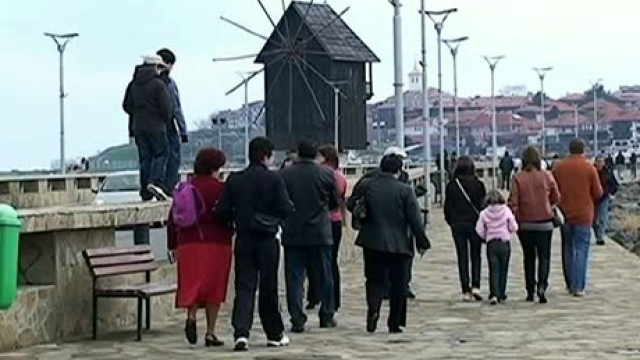 Снимка: Инспектират археологическите обекти в Стария Несебър