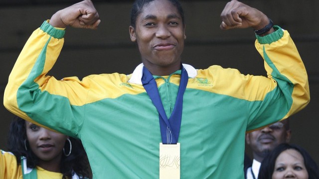 Снимка: Семеня срещу МОК: Това е война срещу жените!