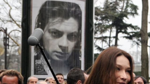 Снимка: Бенжамен Биоле съди телевизия заради слухове, че има връзка Карла Бруни 