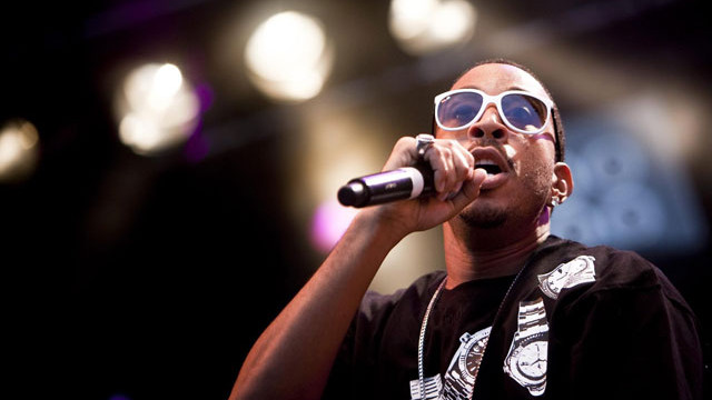 Снимка: Ludacris спасява библиотеки