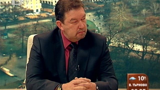 Снимка: Адвокат Симеонов: Разбиването на главата на Тенчо Попов при ареста му е престъпление