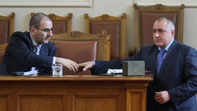Снимка: Наказват полицаите, арестували Тенчо Попов
