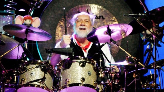 Снимка: Барабанистът на Fleetwood Mac се раздели със съпругата си
