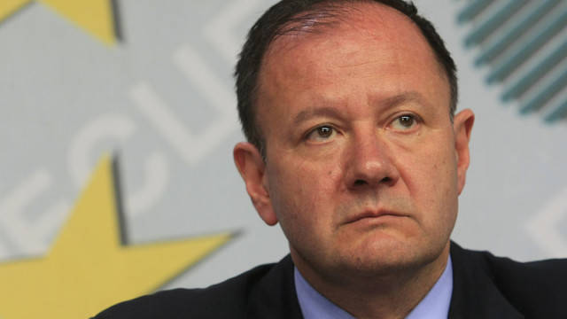 Снимка: БСП предлага Михаил Миков за председател на НС