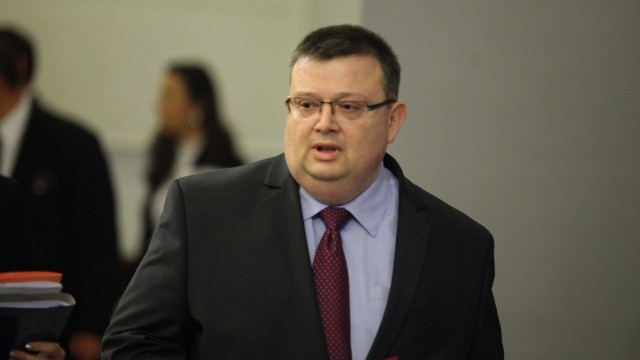 Снимка: Прокуратурата ще провери всяка бюлетина от Костинброд