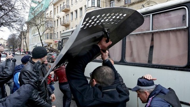 Снимка: Край на окупацията на службата за сигурност в Луганск