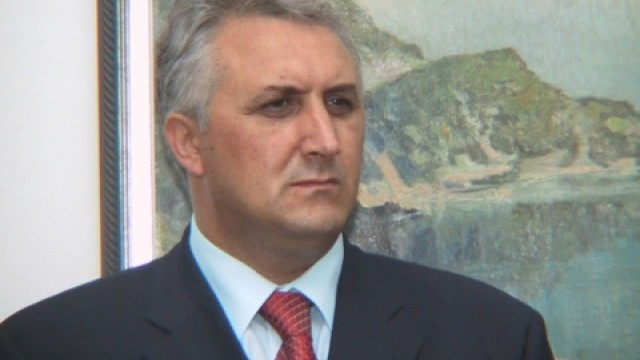 Снимка: Дикме: Етнически конфликт може да има само между ромите и всички останали