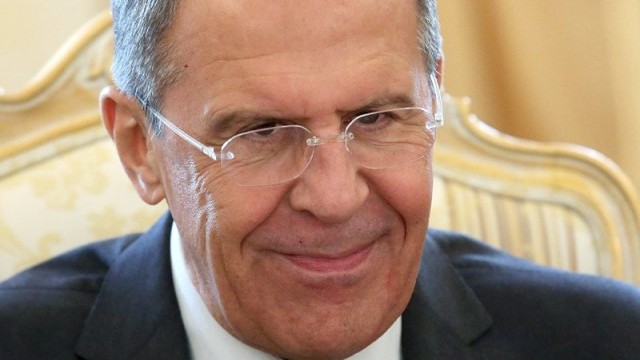 Снимка: Кери потърси Лавров, той го препрати към Киев