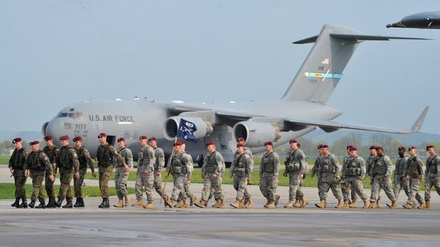 Снимка: САЩ се готвят за изпращане на още военни сили в Близкия изток