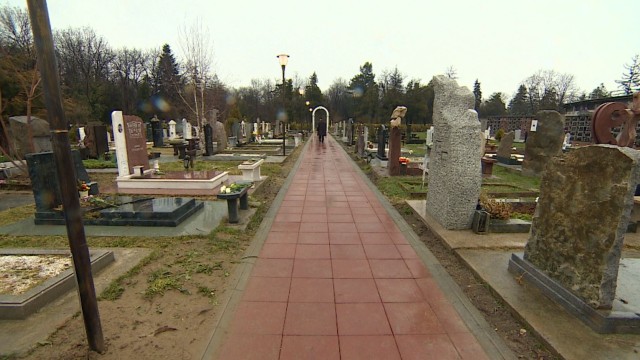 Снимка: Столична община ремонтира Алеята на творците