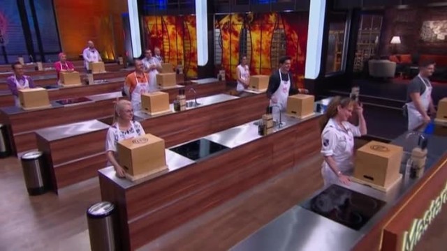 Червената кутия