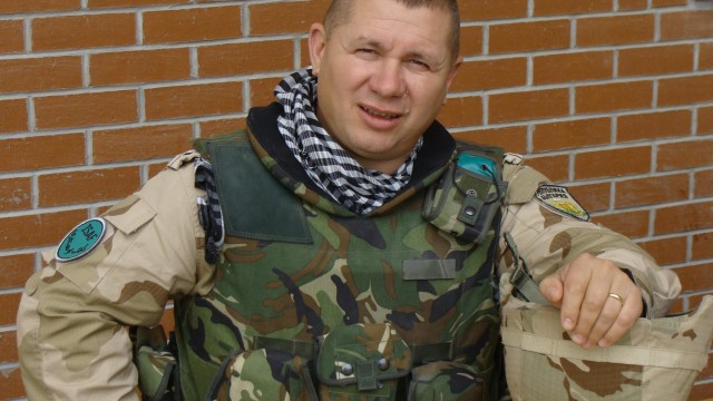 Снимка: Борисов хвърля военния министър в защита на ген. Шивиков