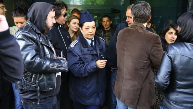 Снимка: Напрежение в TV7 заради влизането на съдебен изпълнител и полиция (ОБЗОР)