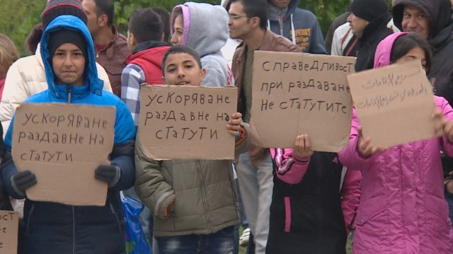 Снимка: Бежанци отново излязоха на протест в „Овча купел“