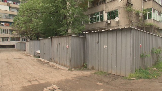 Снимка: 15 лева на месец, за да спираш пред дома си в Пловдив