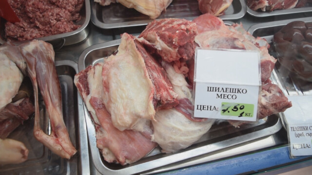 Снимка: Десетки нарушения при продажбите на храни преди празниците
