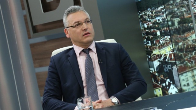 Снимка: ГЕРБ искат оставката на Валери Жаблянов, БСП не го дават (ОБЗОР)